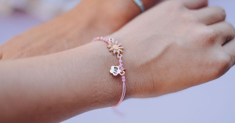 Friendship bracelet